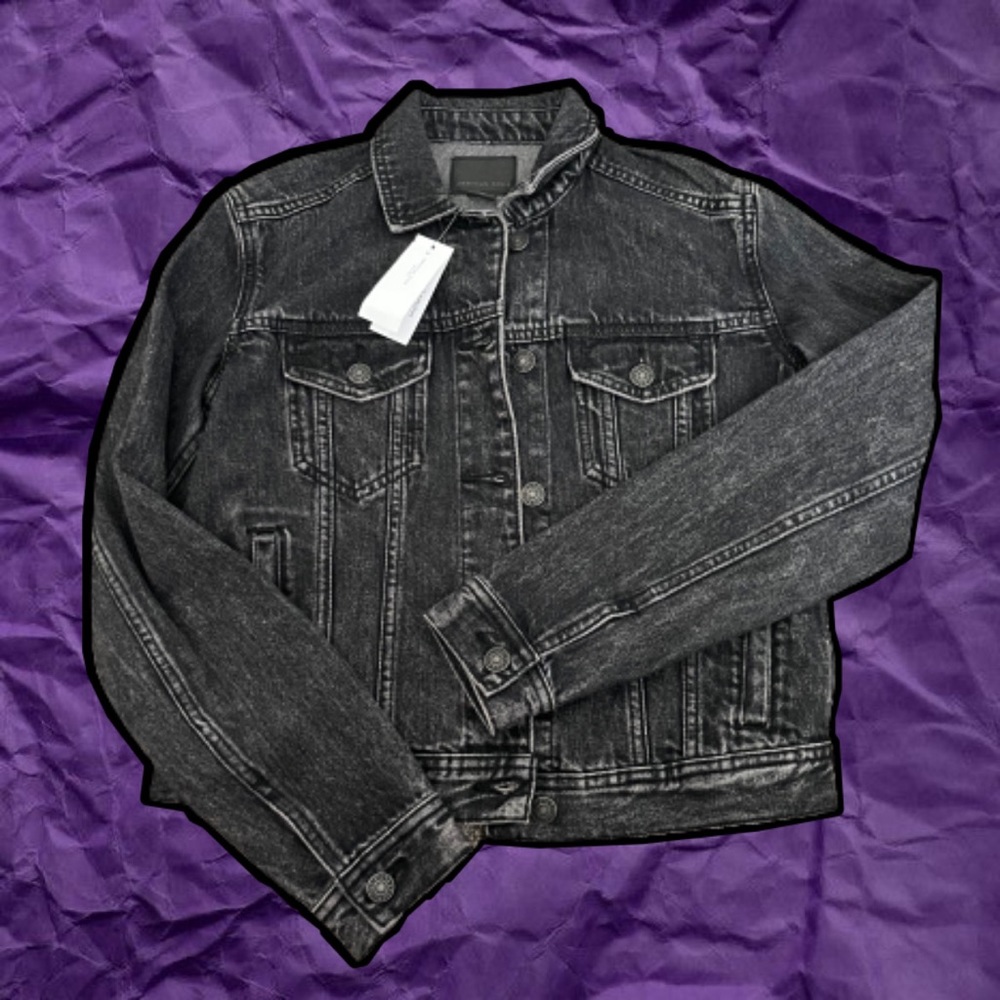 american eagle distressed denim jacket
